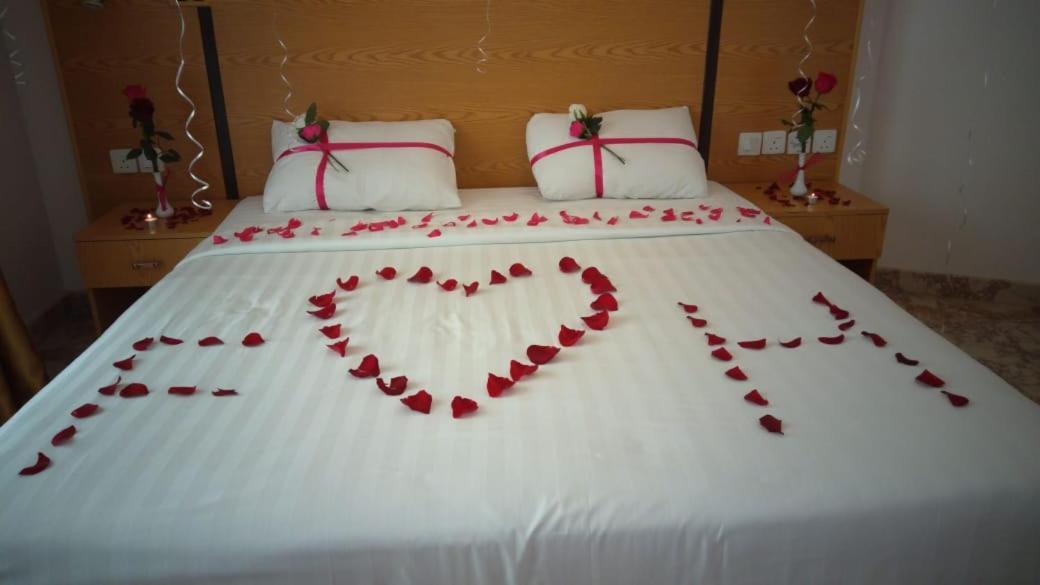 Al Reef Hotel Mascate Exterior foto